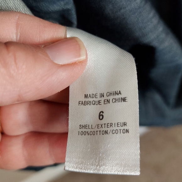 Theory chambray Denim fit and flare dress with pockets Size 6 Blue - Picture 4 of 6